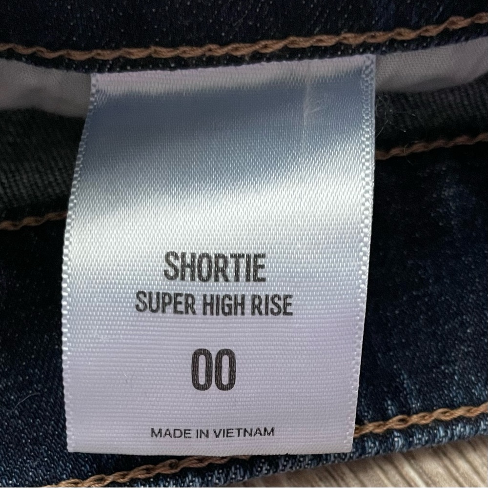 Express 00 Shortie super high rise denim shorts - Picture 4 of 4